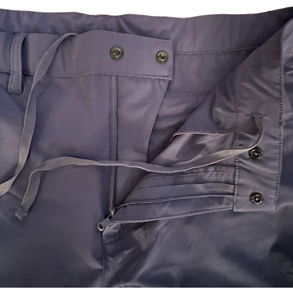 Fabletics The Only Pants - Picture 6 of 11